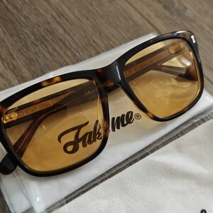 Fake Me Sloppy l LOF Sunglasses